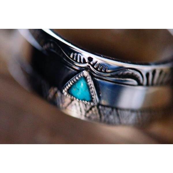 Indian Jewelry トライアングルカット ターコイズ 蔦 ヒーリング