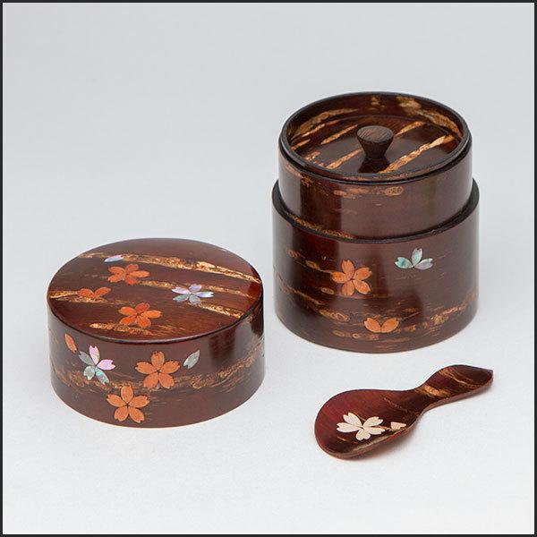 桜皮細工 総皮茶筒 らでん平桜と茶さじセット（樺細工） : 角館桜皮