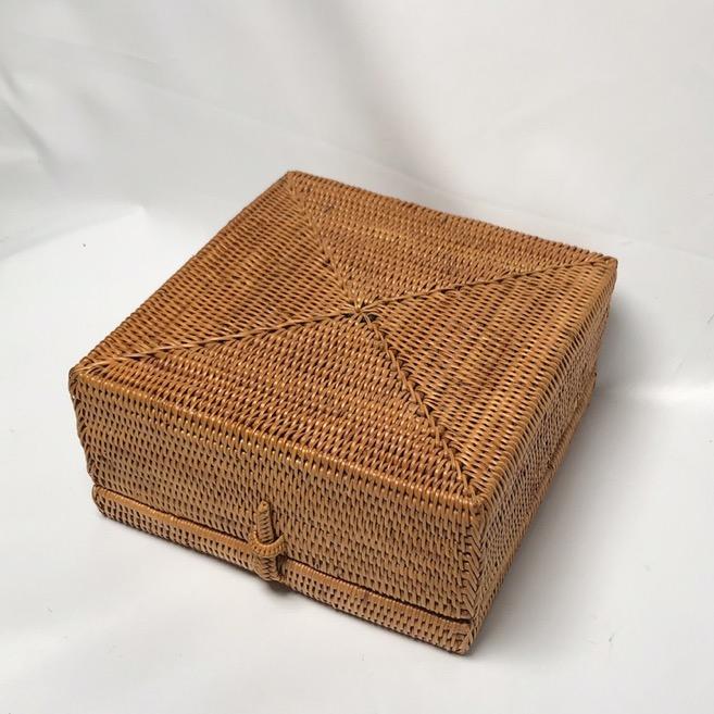 アタ雑貨 網目均一 綺麗 角蓋付バスケット バリ島 エスニック