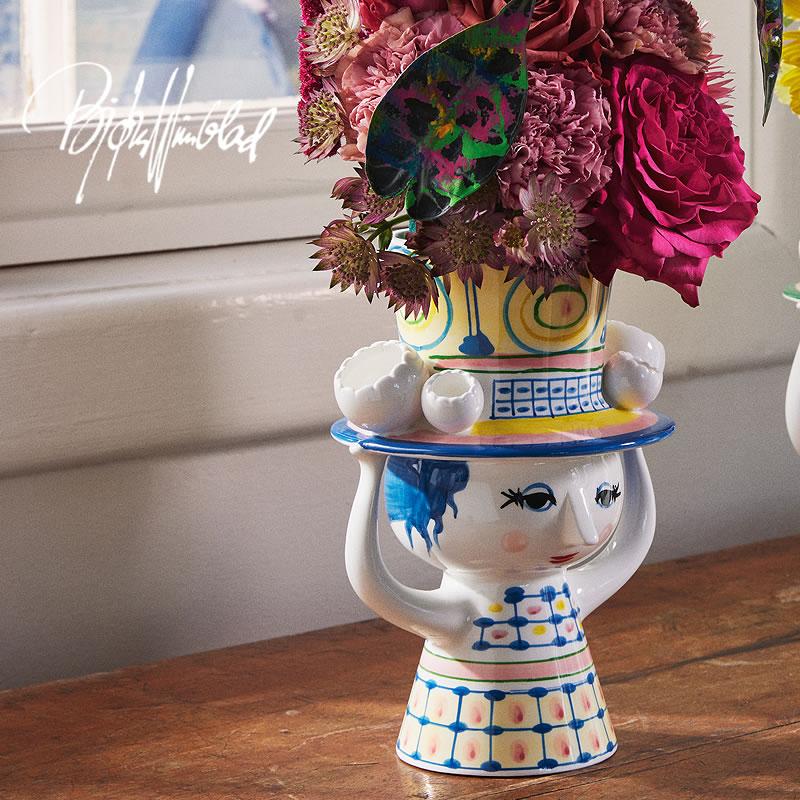 ビヨンヴィンブラッド ビンテージ1972年帽子を被った可愛い女の子1