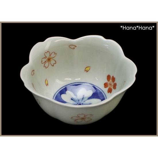 紅白桜 グレー小付 ミニ小鉢 9.5cm 波佐見焼 // 和食器 食器 鉢 小鉢