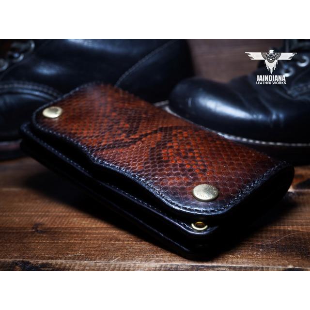 トラッカーウォレット セミロングタイプ パイソン・サドルレザー