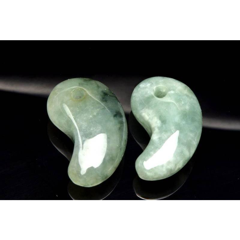 翡翠(硬玉ジェダイト) 20x12mm 勾玉 ルース 1個売り_PRG1213