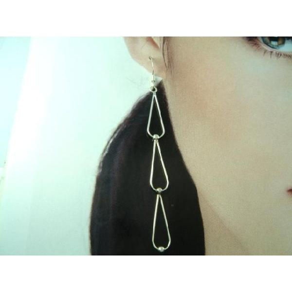 シルバーピアス フックピアス ドロップ型 雫 しずく シルバー線 3連