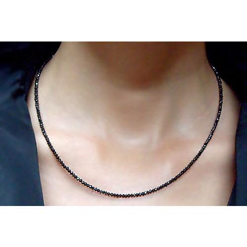 ネックレス 20カラット ブラックダイヤモンド チェーンまで贅沢なK18