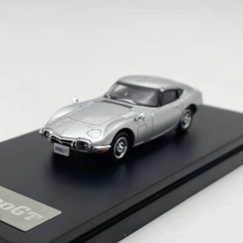 LCD トヨタ 2000GT シルバー ※1/64スケール : ミニカーショップケン