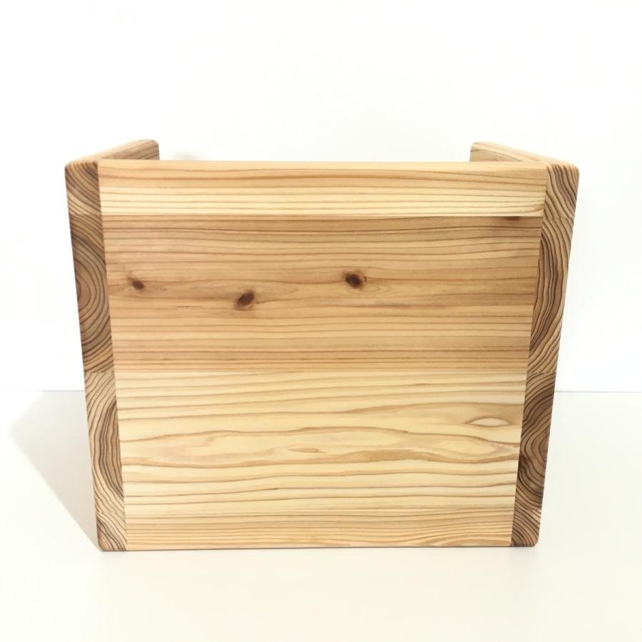 すべての角が丸い】 国産杉の無垢材 子供椅子と机のセット 天然オイル