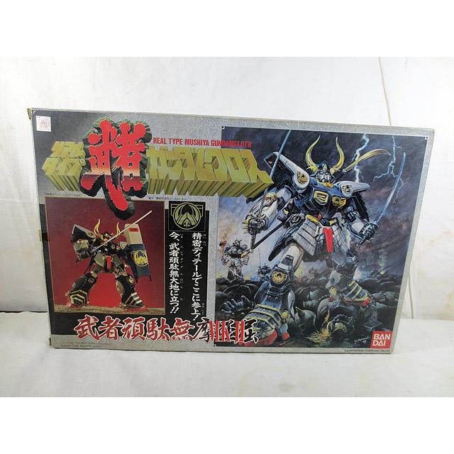 新品同様 美品 バンダイ リアルタイプガンダムクロス 武者頑駄無摩亜屈