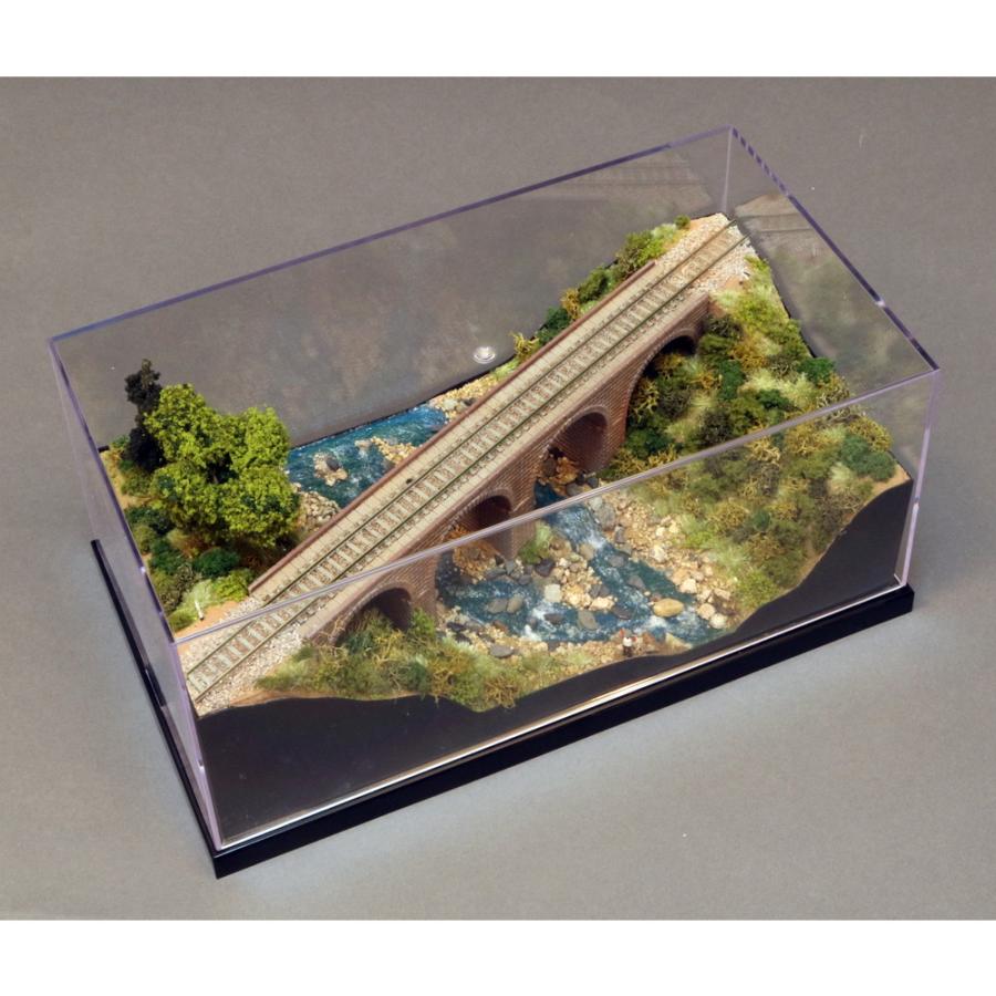 レンガ積みのアーチ橋 ：松本典久 塗装済完成品 1/150サイズ : さか