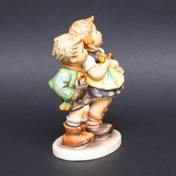 ゲーベル フンメル人形 『To Market（市場に）』※箱付 : SELECTORS