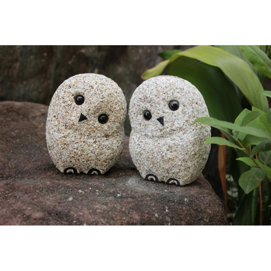 かわいい石のペアふくろう（小）H13cmみかげ石製 手彫り お祝い｜置物
