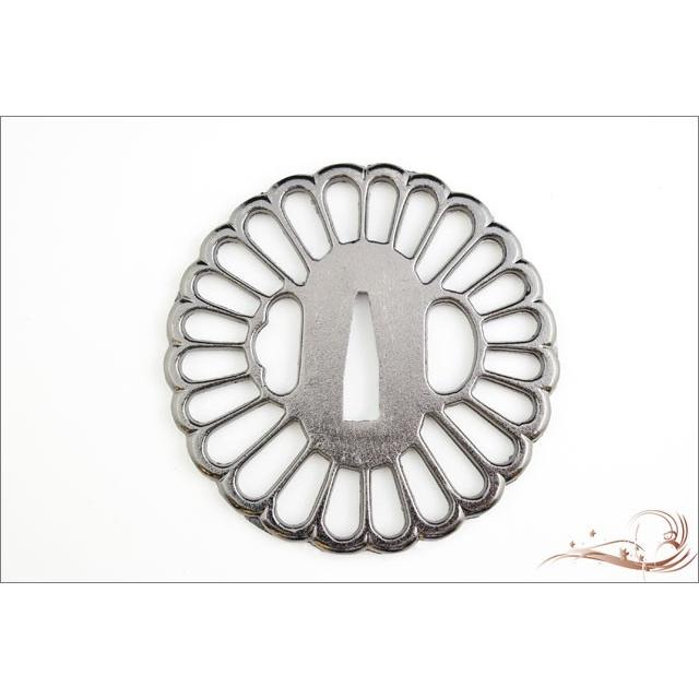 鍔 刀装具 菊透かし鍔 芹沢鴨 装飾品 コレクション 観賞 : TL-STAR