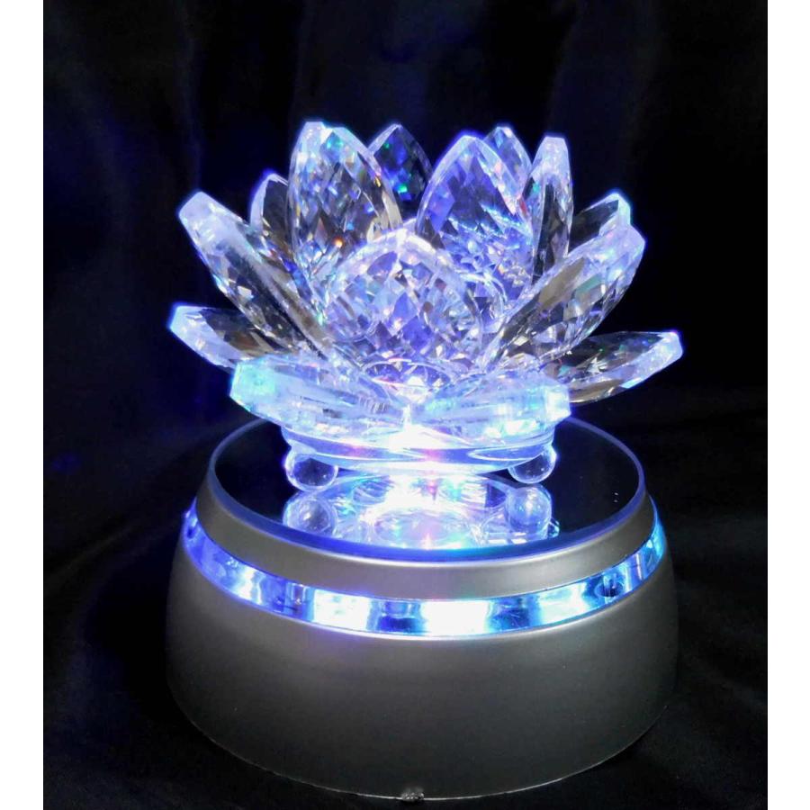 クリスタル工芸品 置物 雑貨 蓮の花 LED四色発光台セット 開運 新年