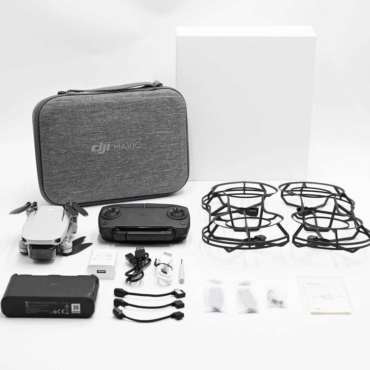 DJI Mavic Mini Fly More コンボ ドローン、ヘリ、航空機 - 最安値