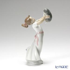 LLADRO（リヤドロ） 【並行輸入品】リヤドロ 人形 穏やかな風 8585