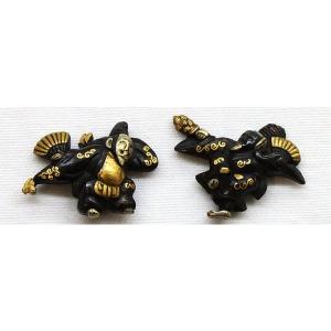 刀装具 f-80 縁頭 御所車・人物の図 赤銅魚子地 鍔・刀装具 : 日本刀