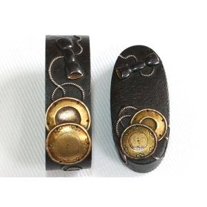 刀装具 f-32 縁頭 花と蝶の図 赤銅地金象嵌 鍔・刀装具 : 日本刀販売の