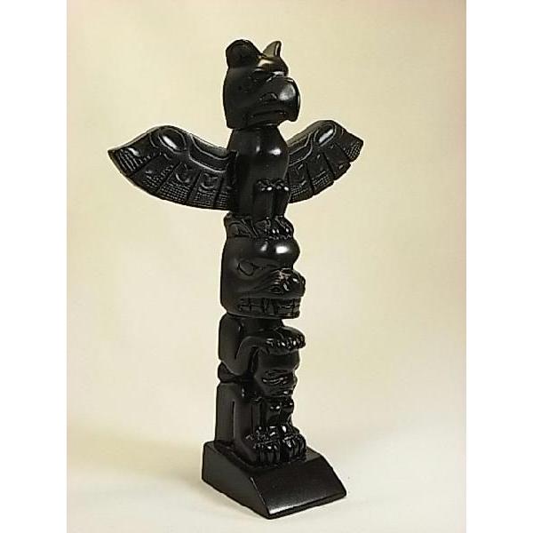 カナダ西海岸先住民族の象徴【トーテムポールTotem Pole】Capilano