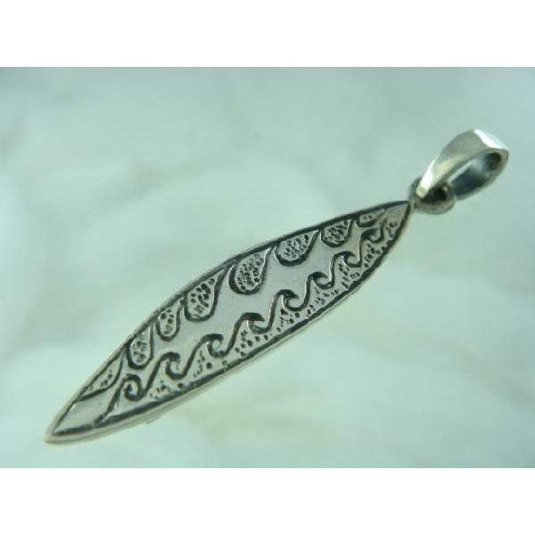 シルバー925 ビッグウェーブ模様サーフボードモチーフペンダントトップ