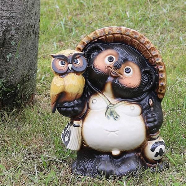 信楽焼 10号ふくろう持ち狸(黄) たぬき タヌキ 狸 開運 縁起物 可愛い