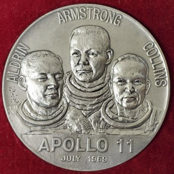 Apollo11純銀 メダル 貨幣 銀製 発行記念 公式記念 銀盃 銀杯 Apollo11