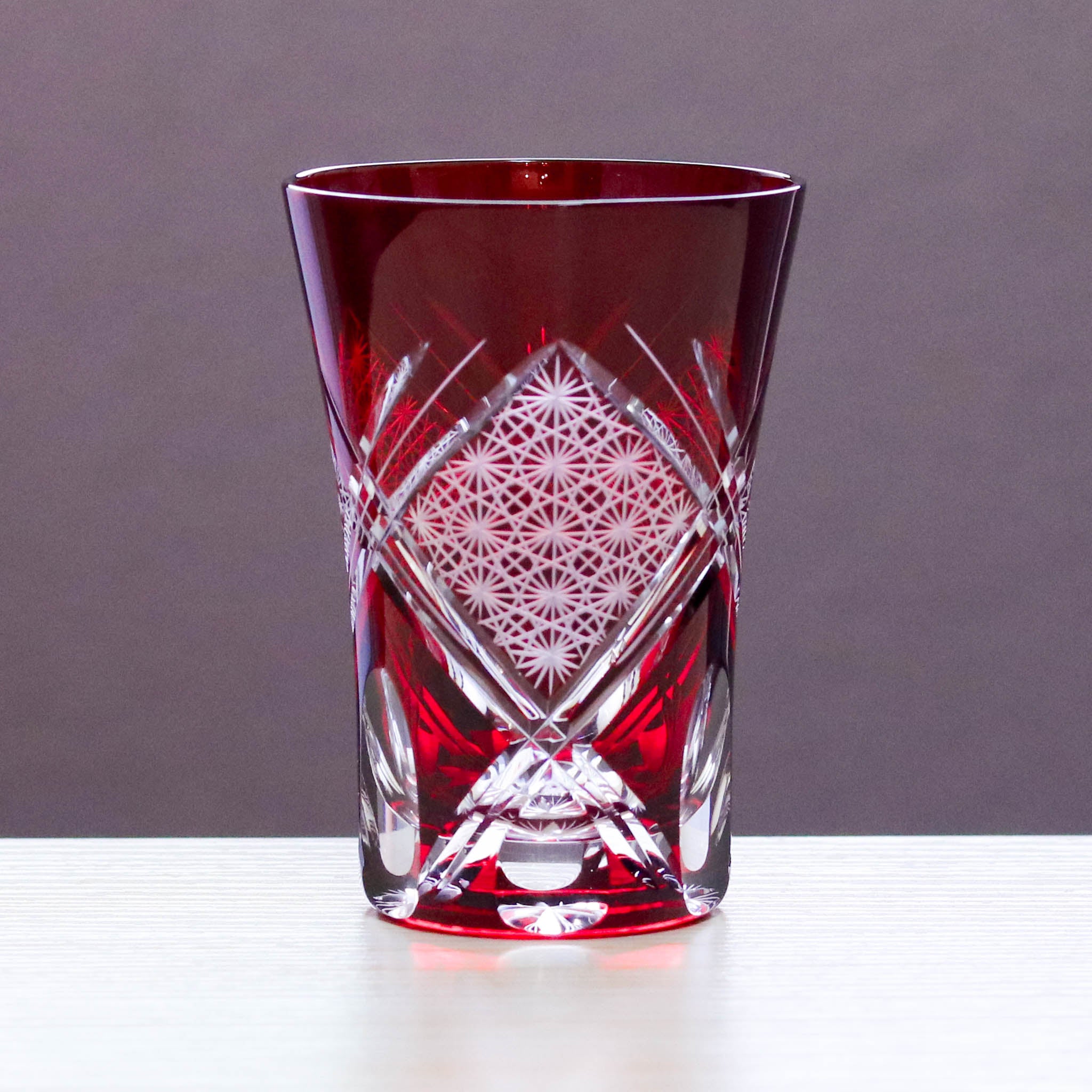 江戸切子 タンブラー｜蝶形花｜赤｜山田硝子
