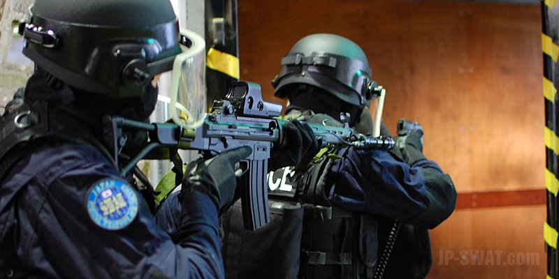 バリスティック・シールド（防弾盾） | 日本警察特殊部隊愛好会（JP