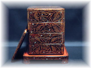 若狭塗の加福漆器店