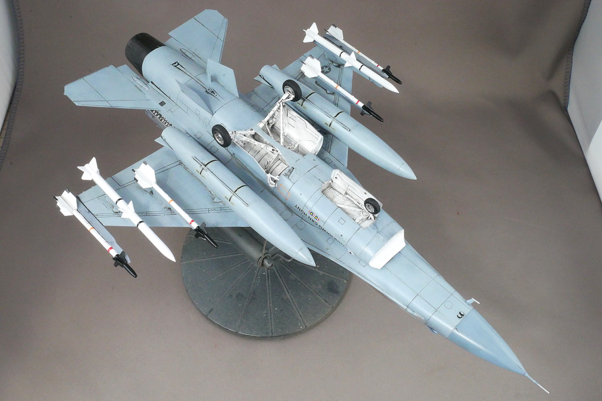 アメリカ空軍 F-16A ファイティングファルコン ハセガワ 1/48