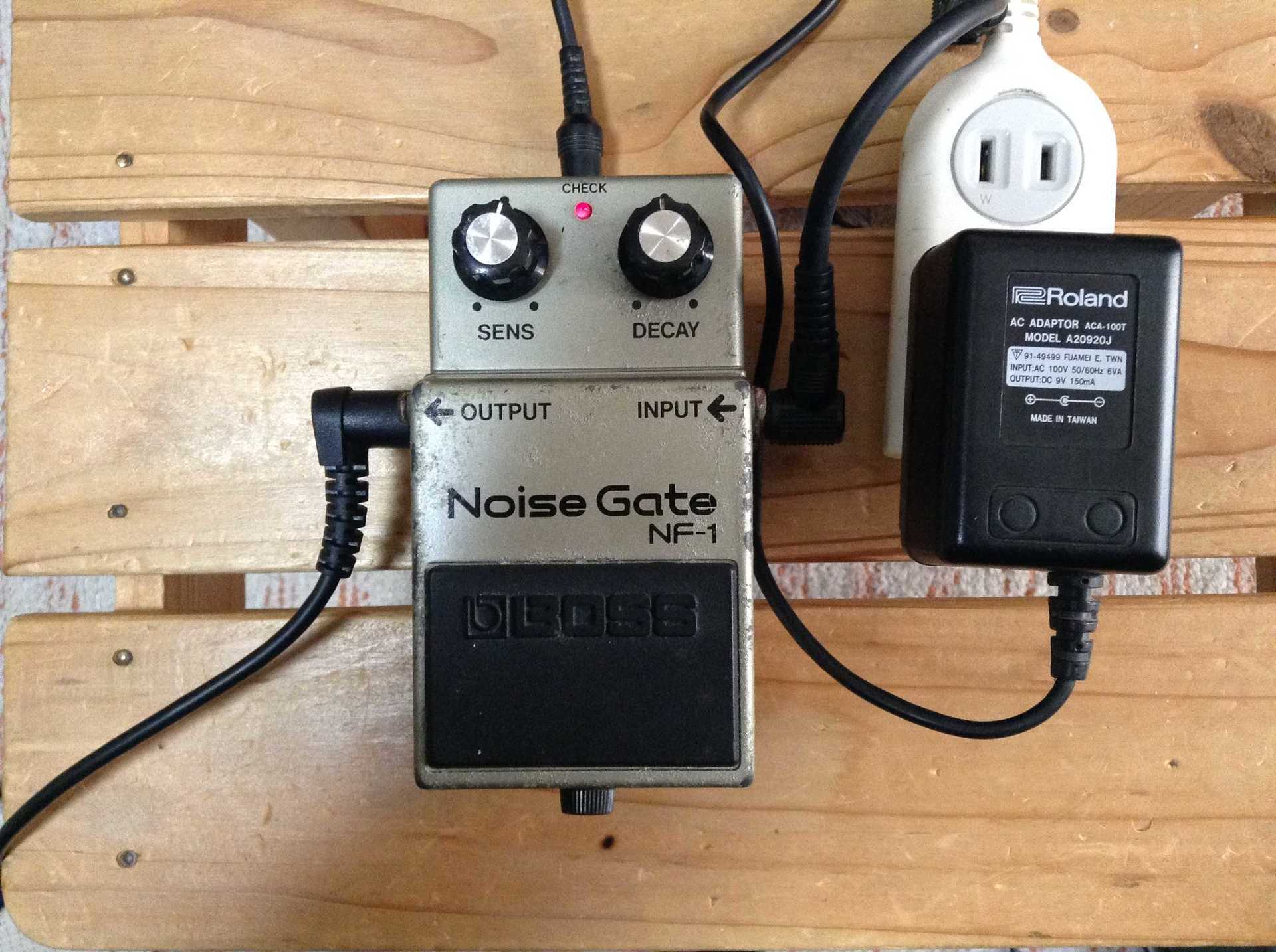 BOSS NF-1 Noise Gate(NS-2比較記): 昔に比べりゃ 金も入るし・・・・
