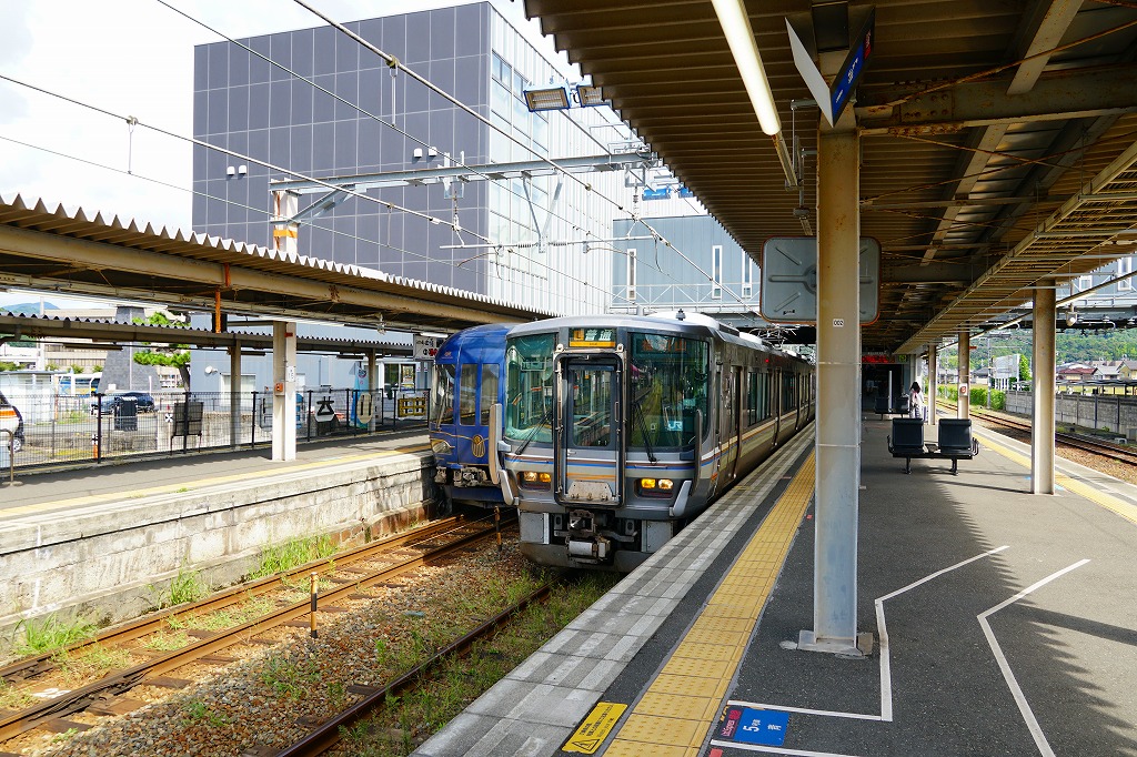 東舞鶴駅と西舞鶴駅 かつての駅弁｜ウェブサイト駅弁資料館｜Ekiben in