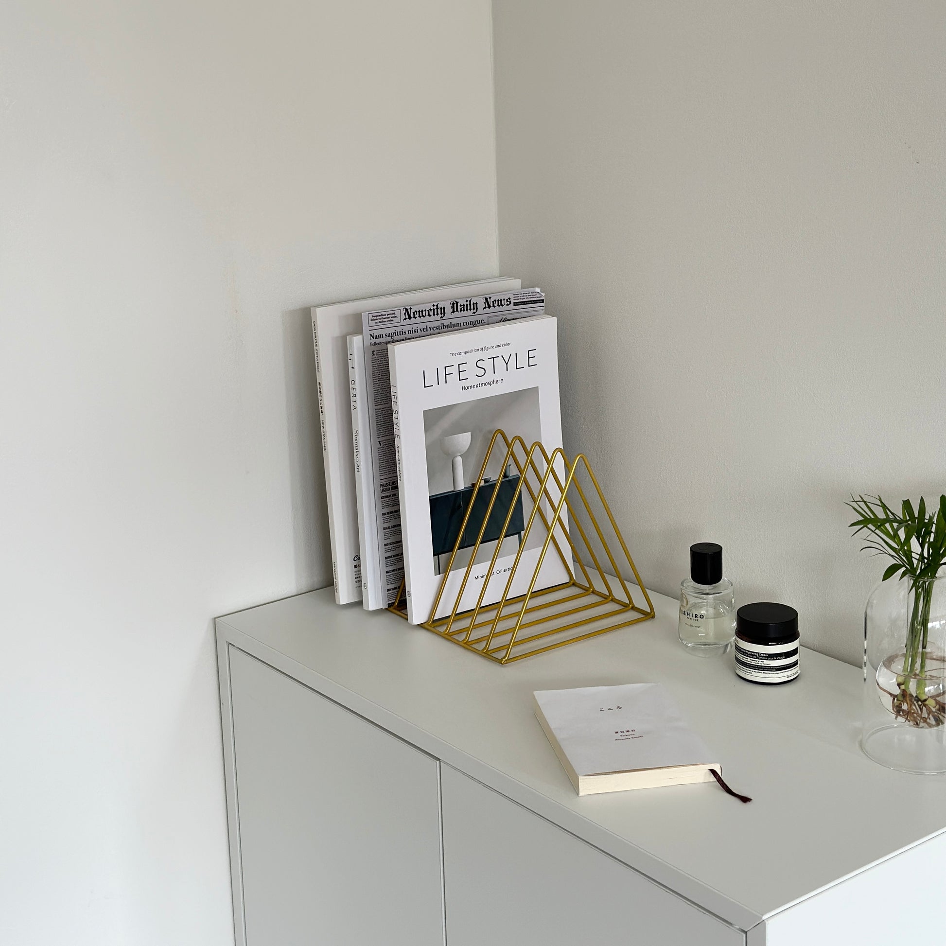 マガジンラック｜アイアンブックスタンド - territory