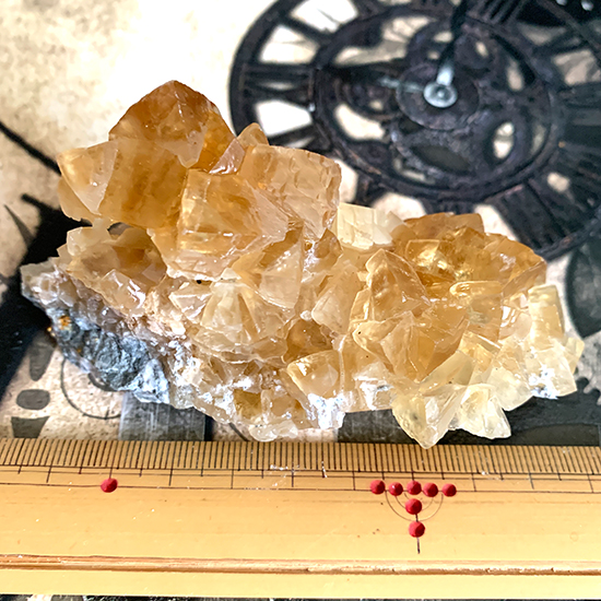 蛍光燐光方解石A～B – きらら舎