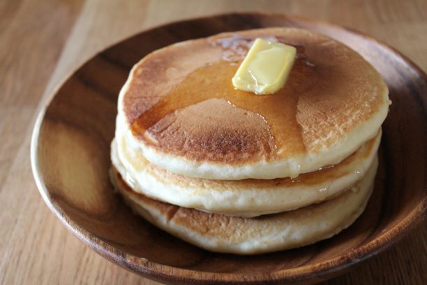 パンケーキのレシピ／作り方 - こむぎプラス｜自家製酵母で作るおうち