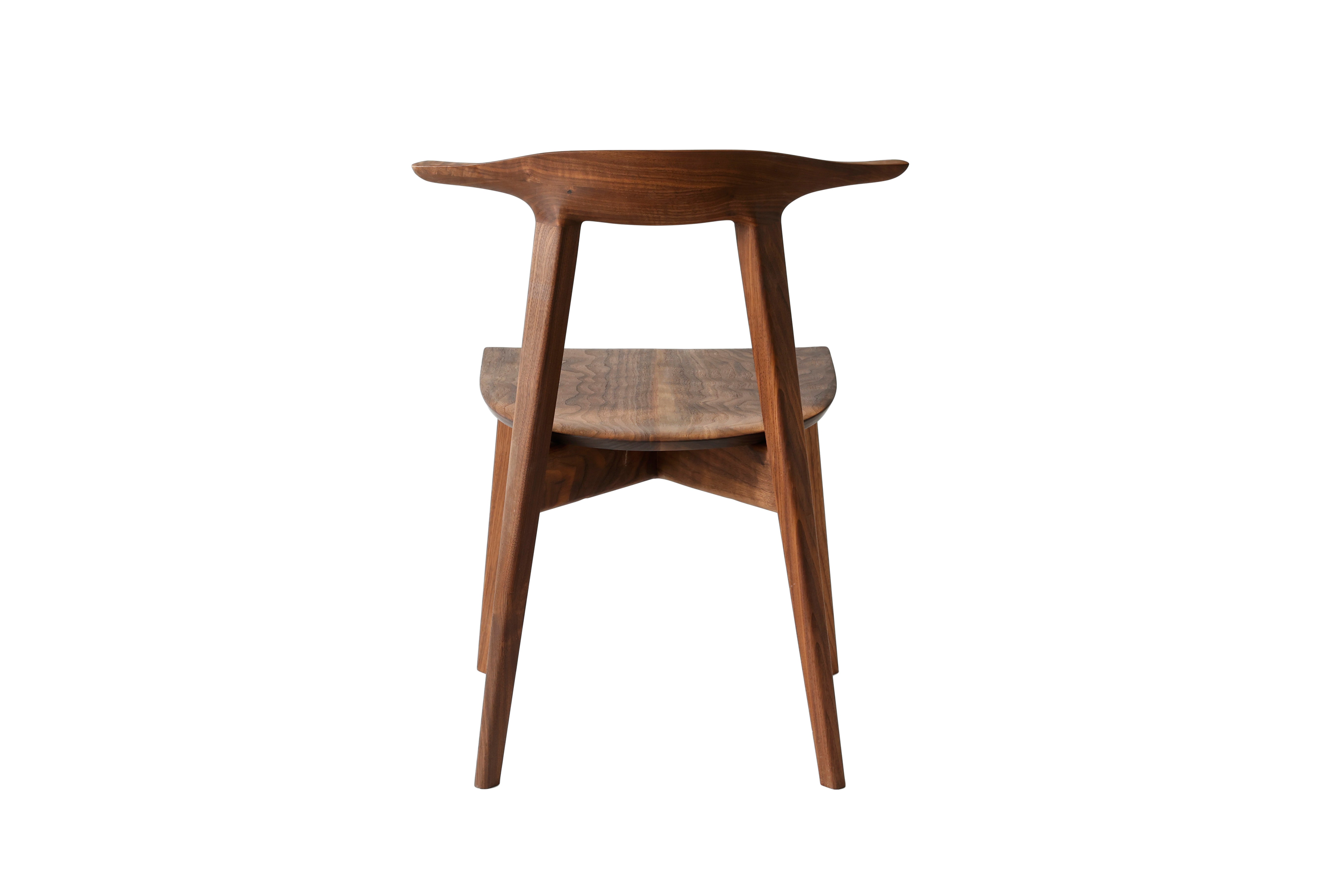 sim arm chair / walnut / 5053 – KOMA