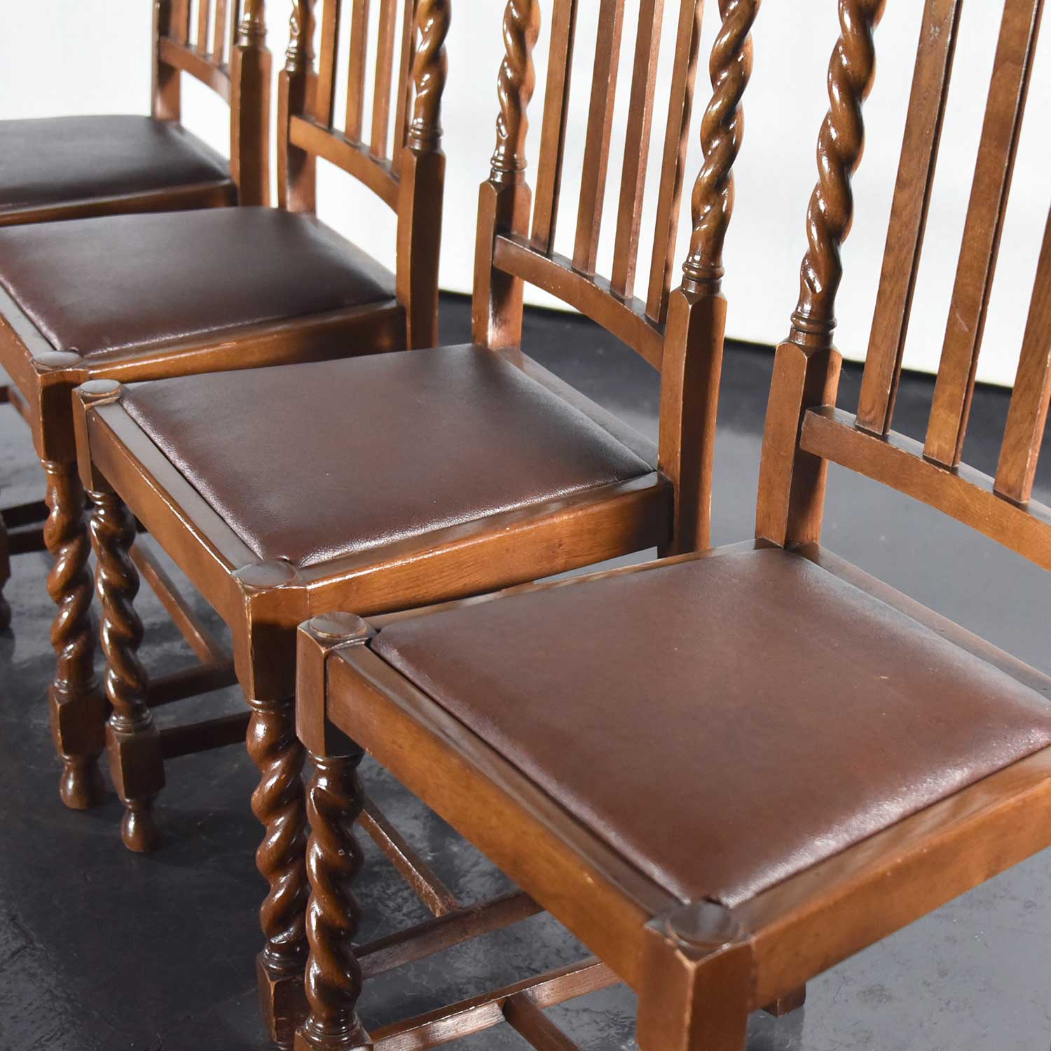 ツイストレッグ ダイニングチェア /CH-219-1D～4D – 神戸アンティーク