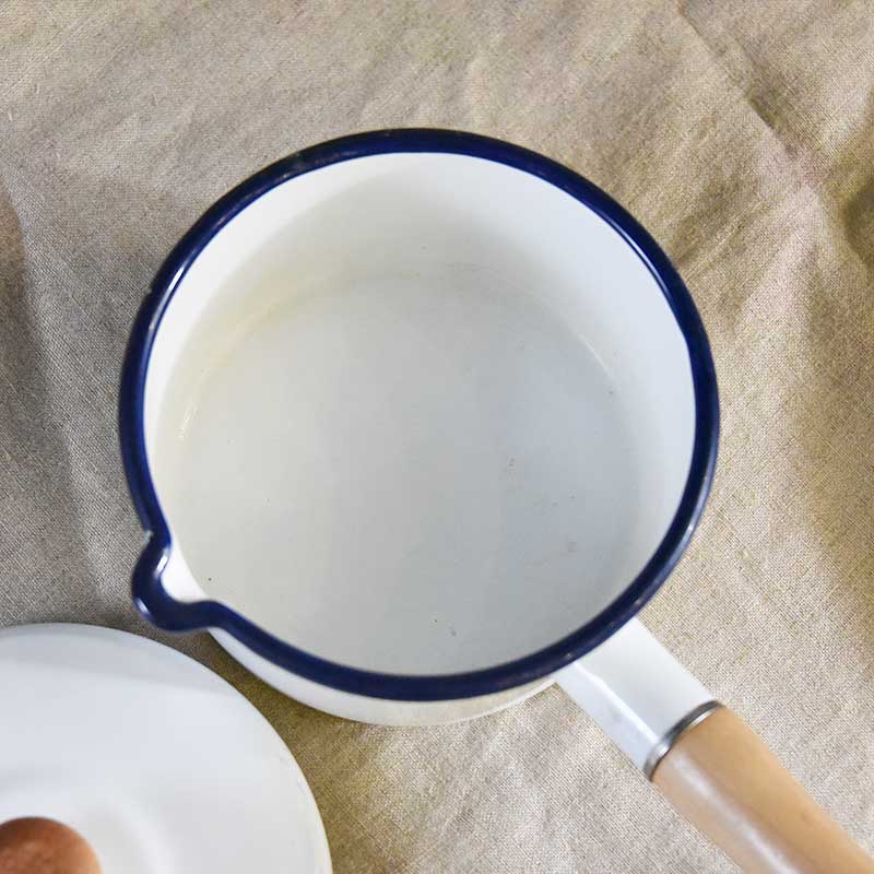 ヴィンテージ ホーロー の蓋つきミルクパン / TAW-323D – 神戸