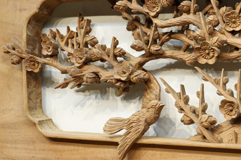 細部まで松竹梅を丁寧に描いた木地色の深彫り彫刻欄間 EZ1967ab 在庫(a