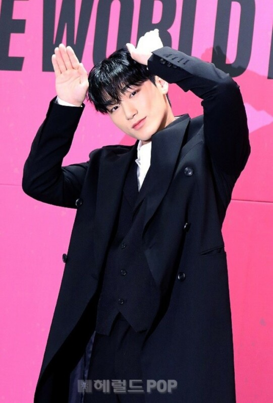 ATEEZ」サン、誕生日を迎えファンと共に故郷に500万ウォンを寄付 | K