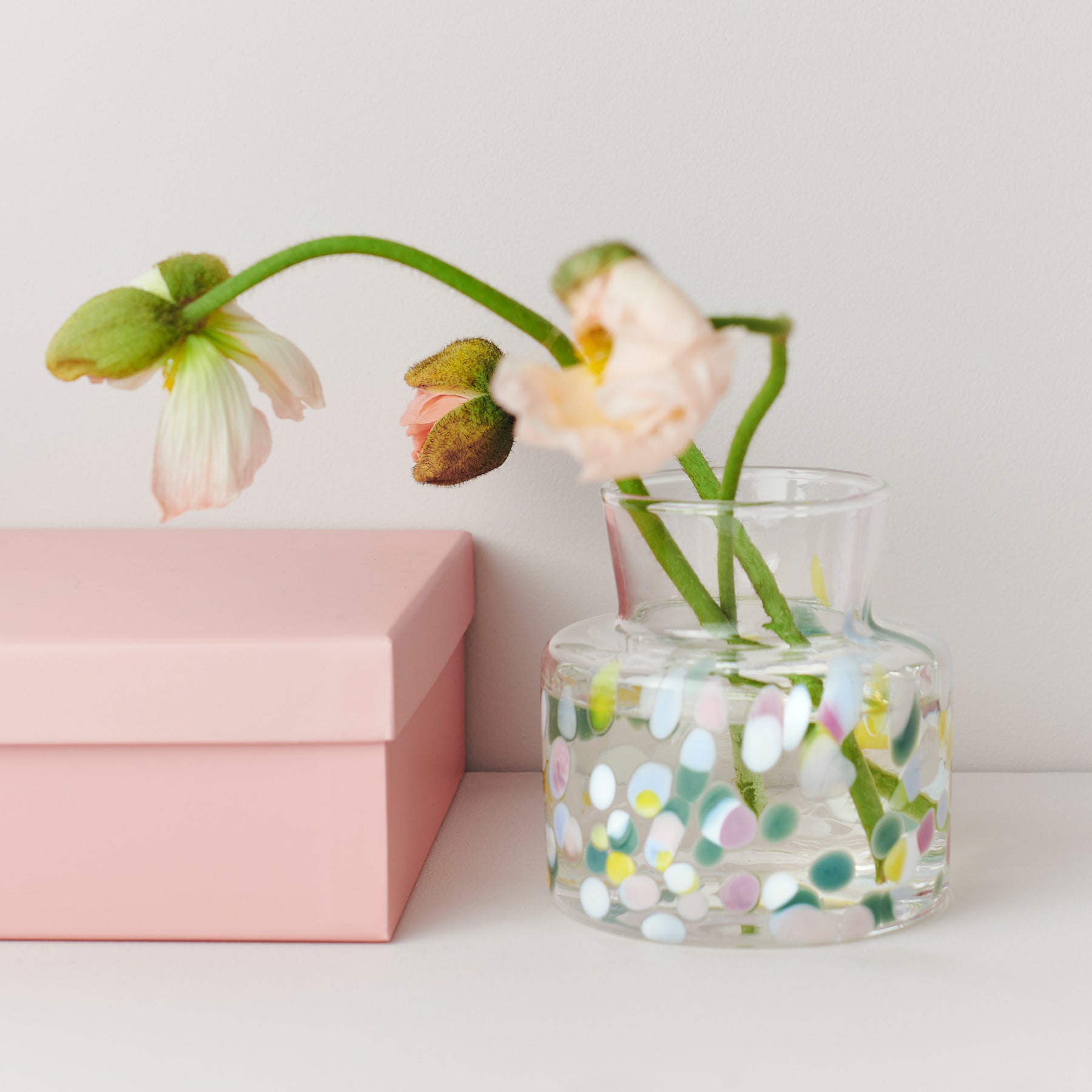 Kosta Boda Meadow Vase Spring Pink Yellow Crystal Glass Decor Small