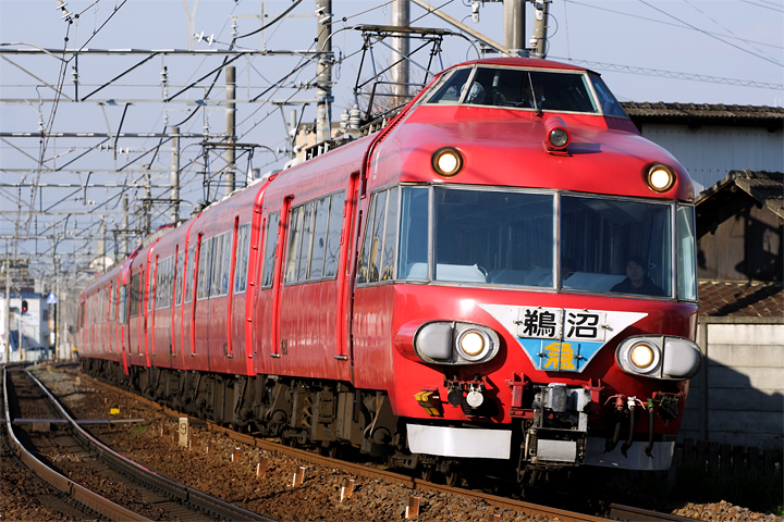 KSWeb - パノラマカー三昧な名古屋 9 - 平日朝のP4重連