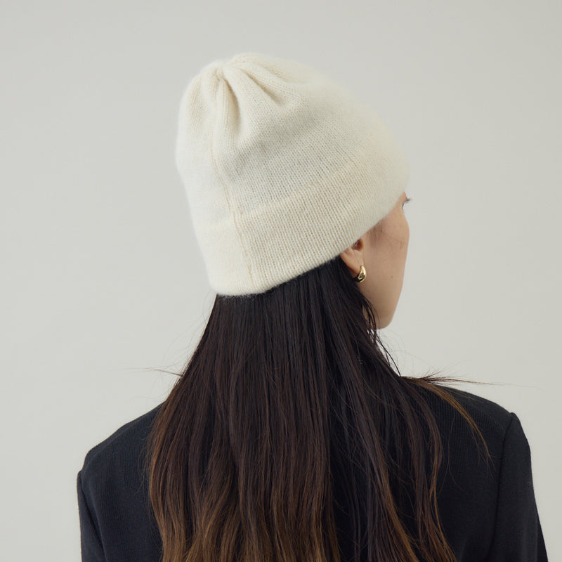 ベビーアルパカ混ニット帽｜ビーニー kuros'別注色 日本製 – kuros.style