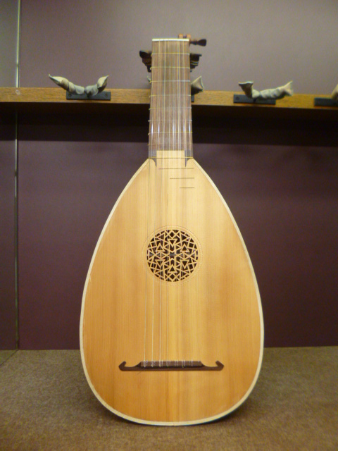 Aria 8コースリュート【中古】 - 月光堂楽器店