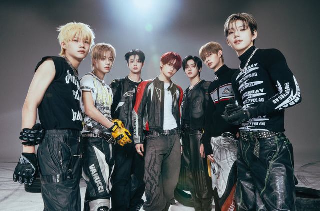 CLOSE YOUR EYES 1ST TOUR [BEYOND YOUR EYES] in JAPANの公演詳細