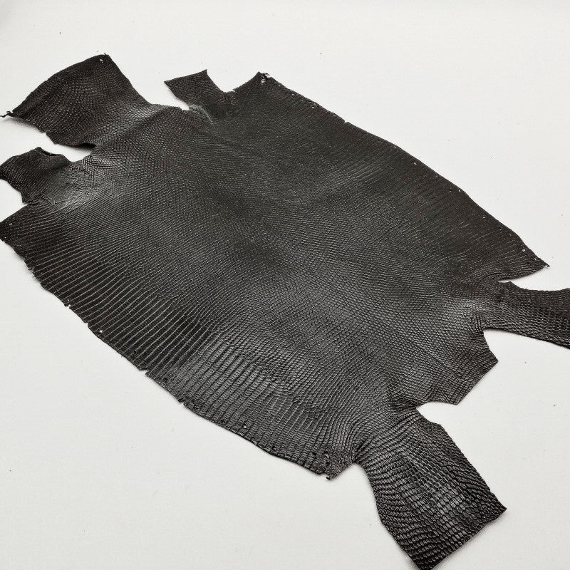 リザード革Lizard・ツヤあり、黒/くろ色/ブラックの通信販売 – レザー