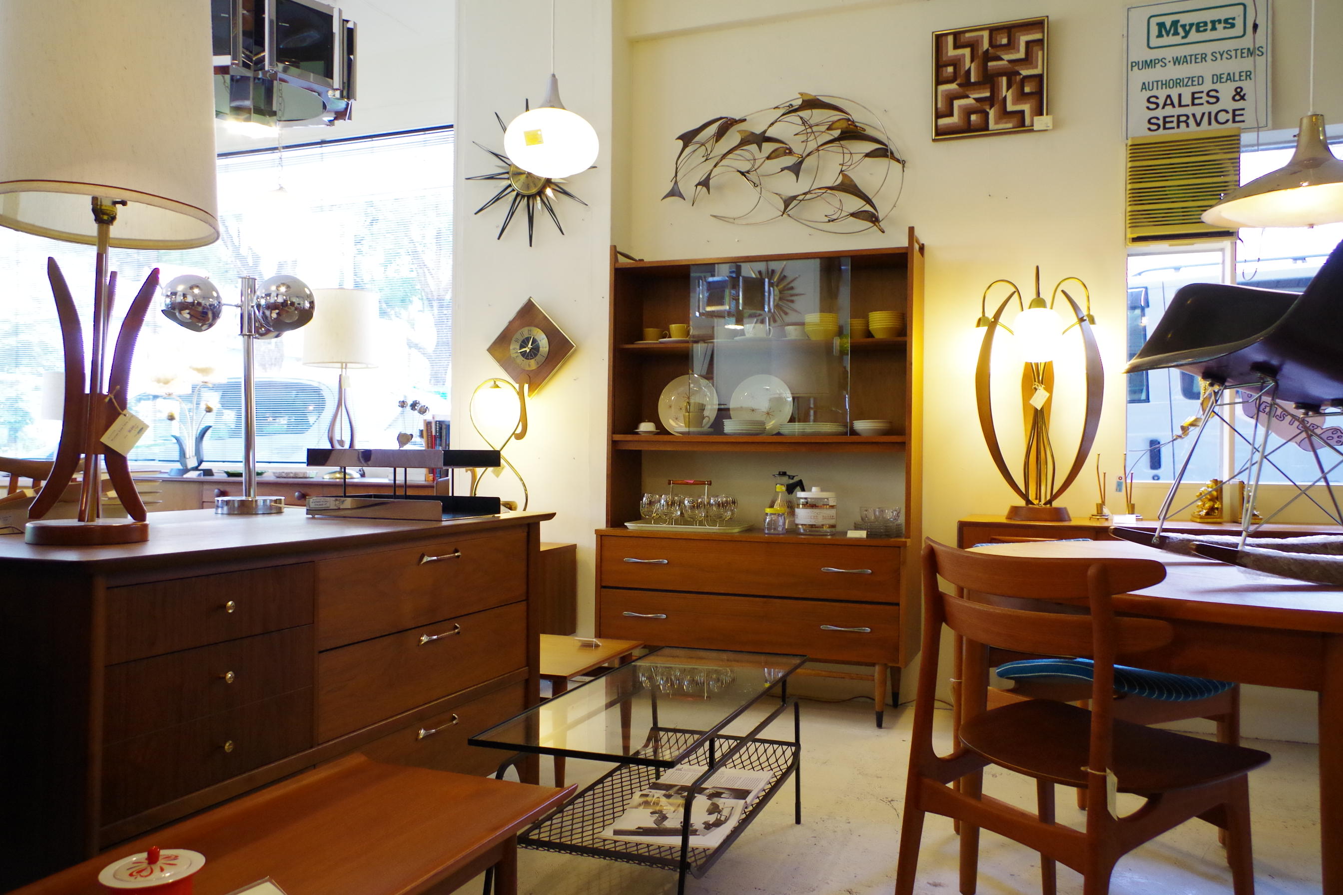 名古屋周辺のアンティーク・ヴィンテージ家具特集｜愛知のインテリア