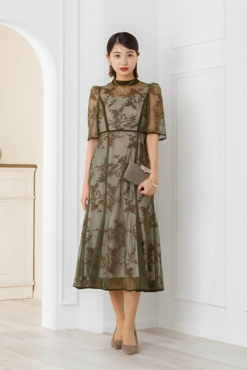 グリーンのバイカラーエンブロイダリードレス | Dorry doll | M | 結婚