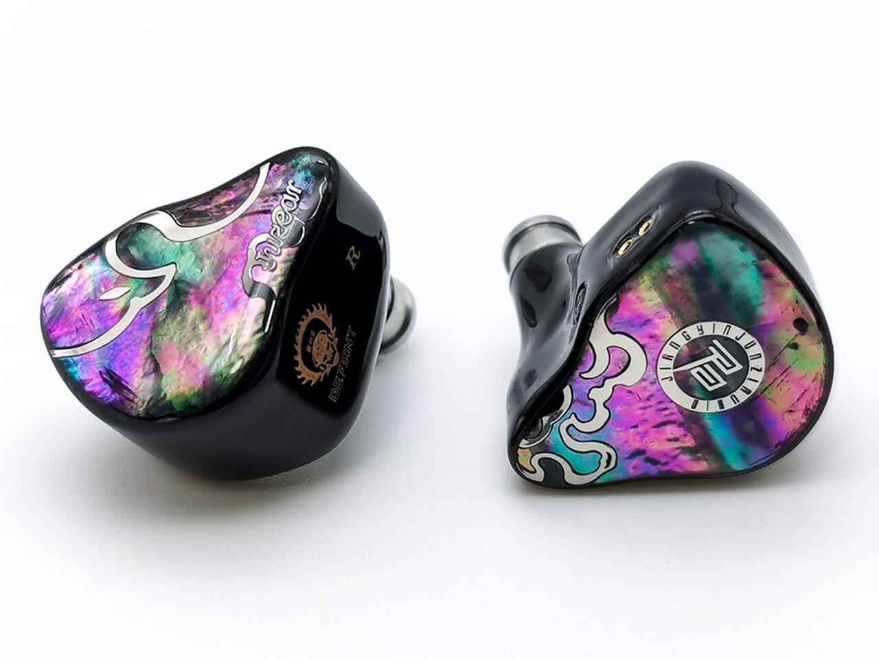 JUZEAR x Z Reviews Defiant (鳴神)」 カラフルで魅力的な外観に