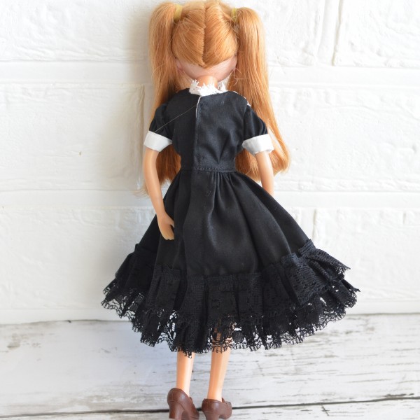 黒のレースのワンピース！/やっと雪が溶けてきました : リカちゃん服