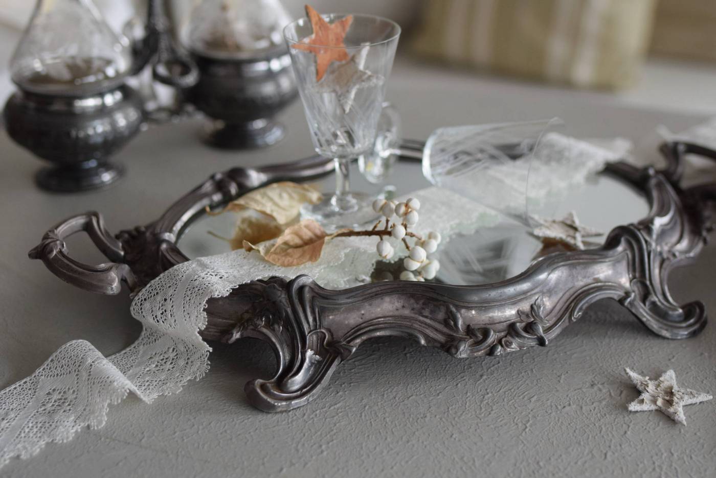 フランスアンティーク雑貨 アンティークミラートレイ.11 ディスプレイ